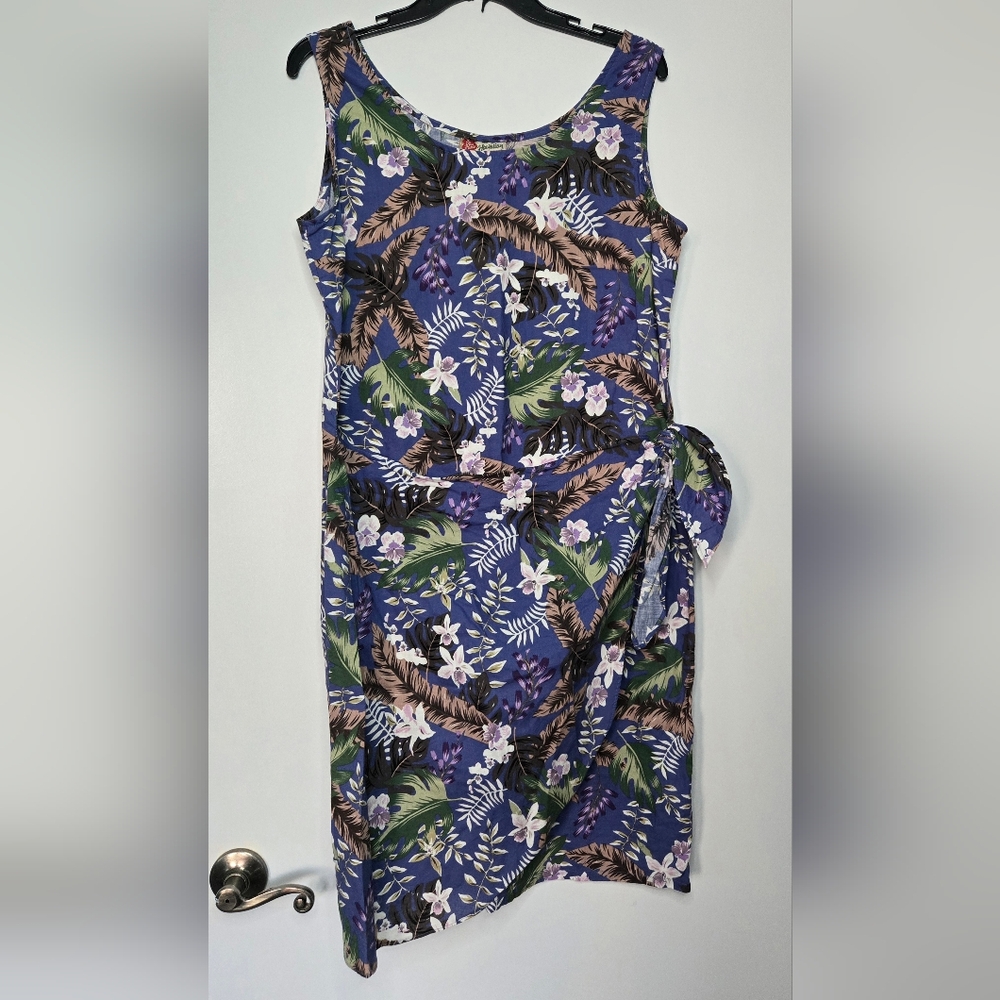 Vintage Hilo Hattie, The Original, Aloha Print Sleeveless Dress, Size L
